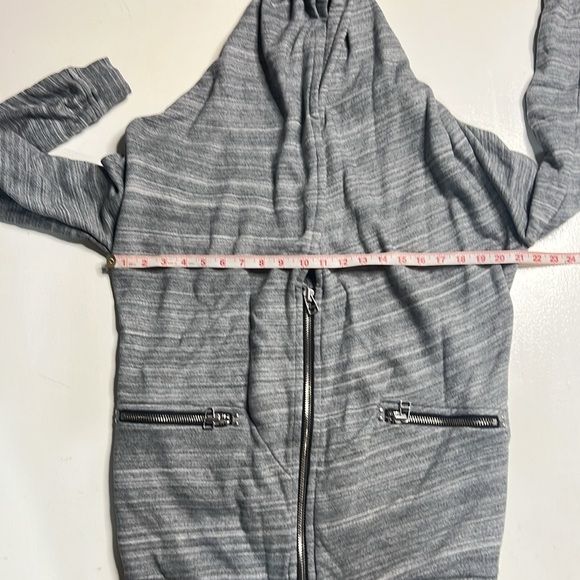 Aritzia Wilfred Free Rousseau Cocoon Cardigan Sweater Heathered Grey size Small - Picture 7 of 9